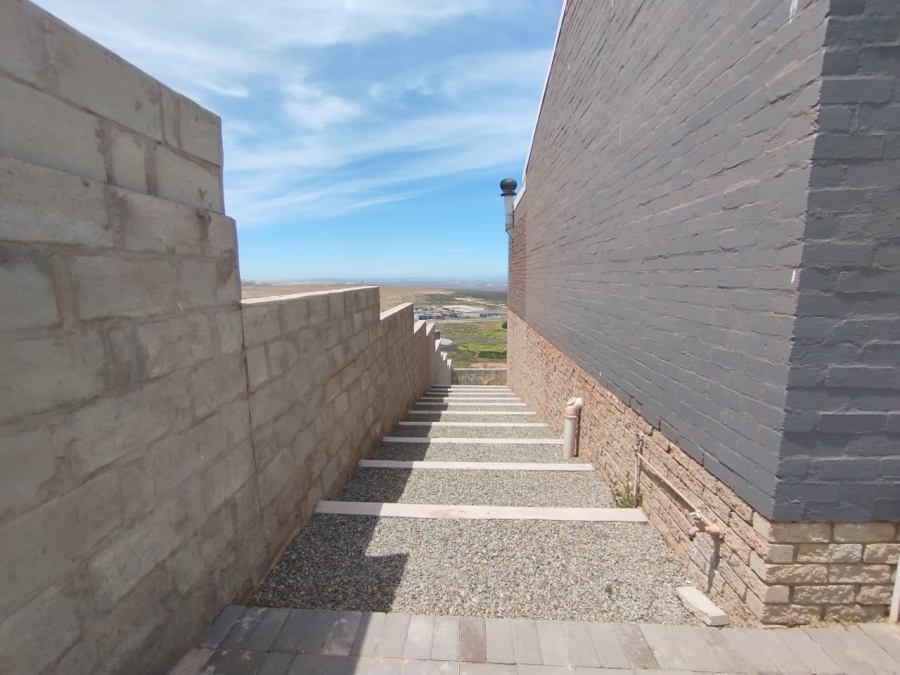 2 Bedroom Property for Sale in Bayview Western Cape